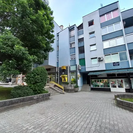 Apartman Kladusa Apartman