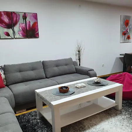 Apartman Kladusa *